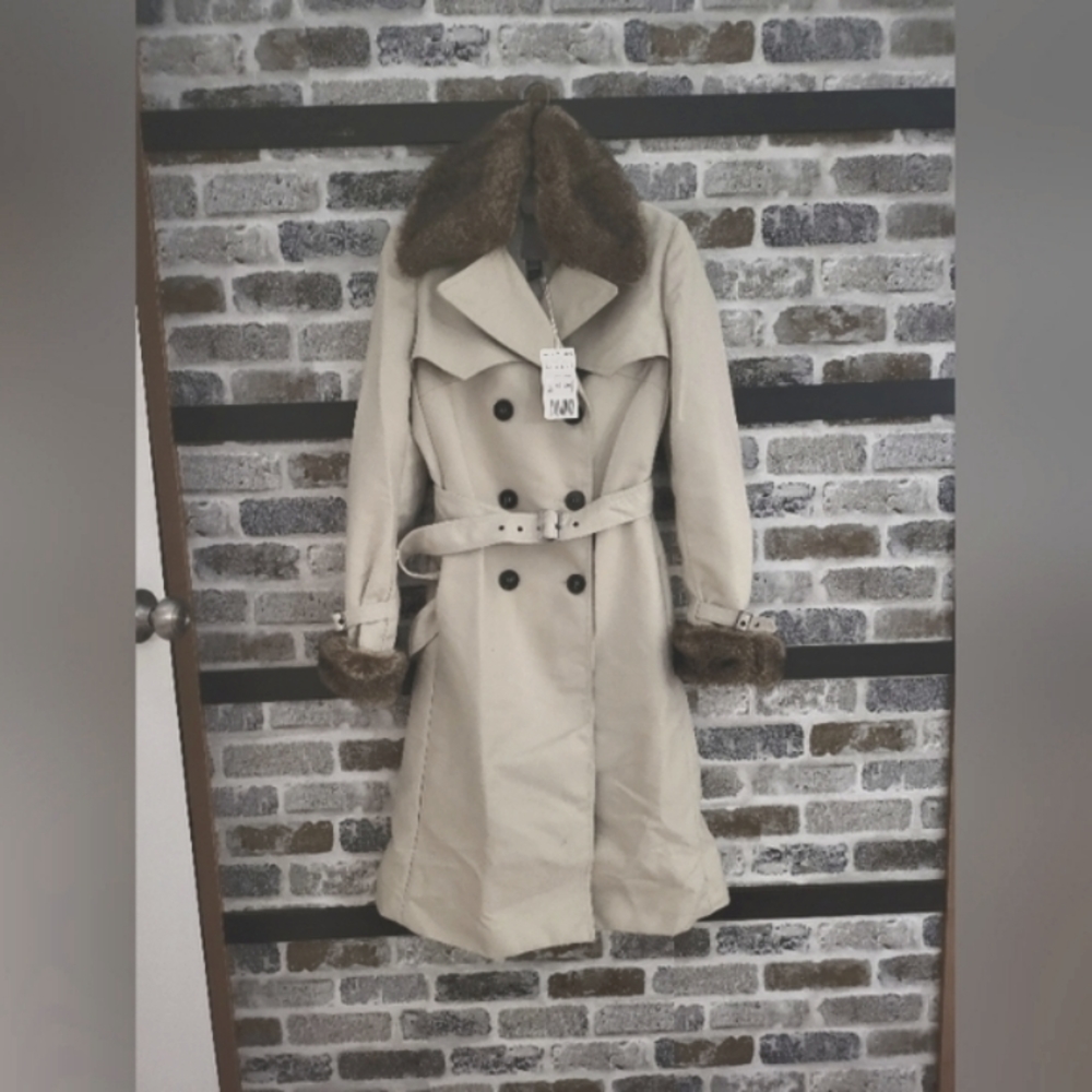 MANGO Faux Fur Trimmed Trench Coat